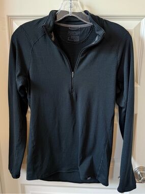 Patagonia Women’s Black Half-Zip Performance Pullover